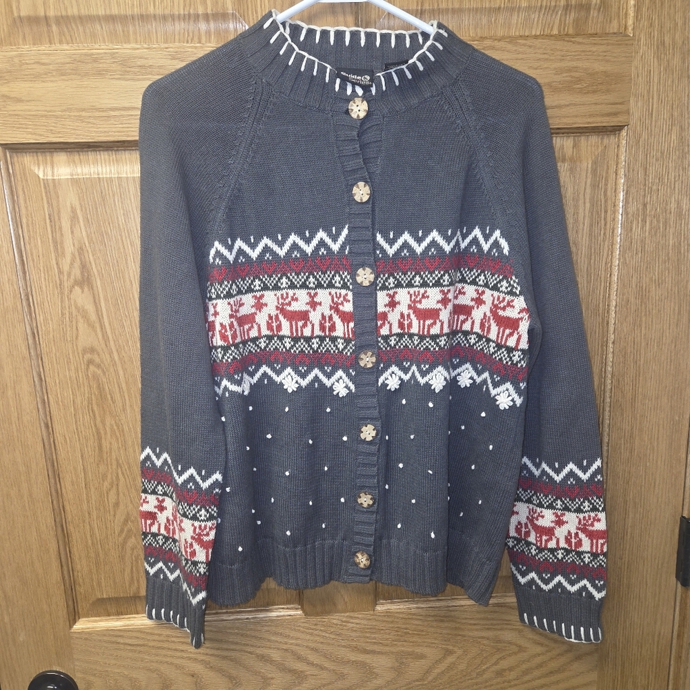 Guide Series womens winter cardigan, size Medium